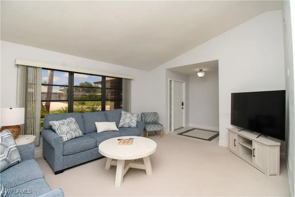 213 Bay Meadows Drive Naples FL 34113