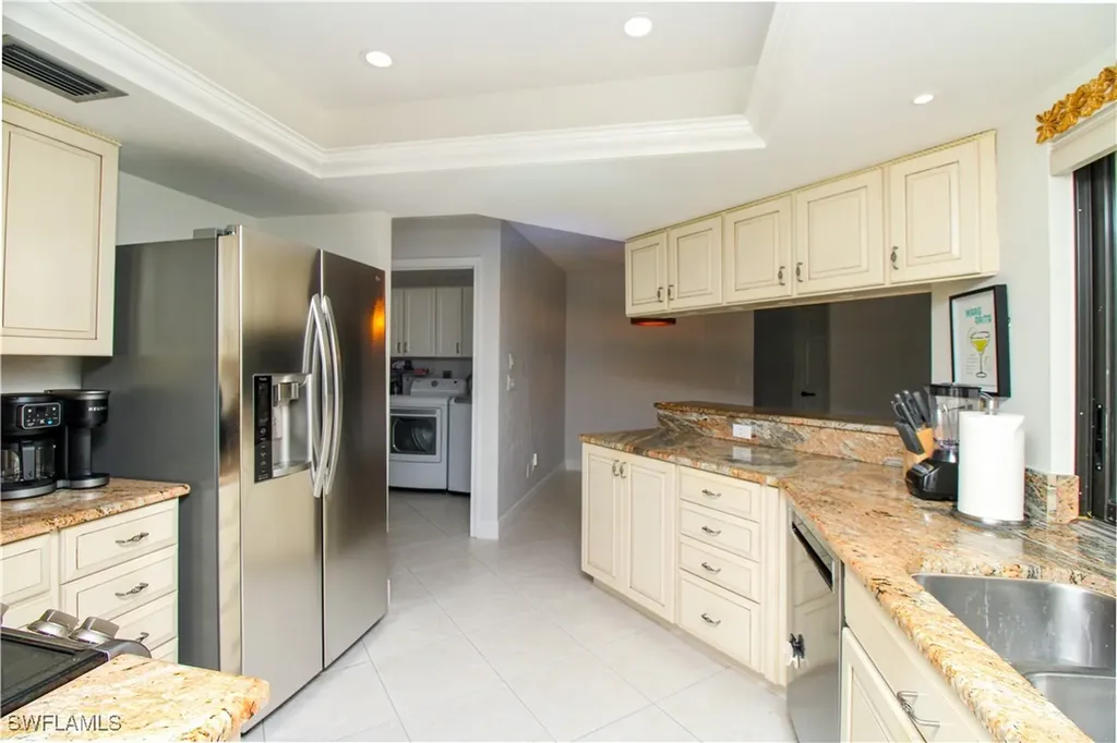 213 Bay Meadows Drive Naples FL 34113