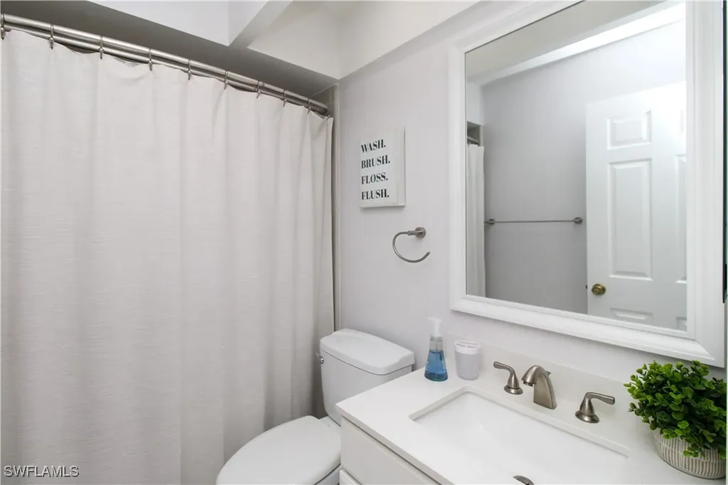 213 Bay Meadows Drive Naples FL 34113