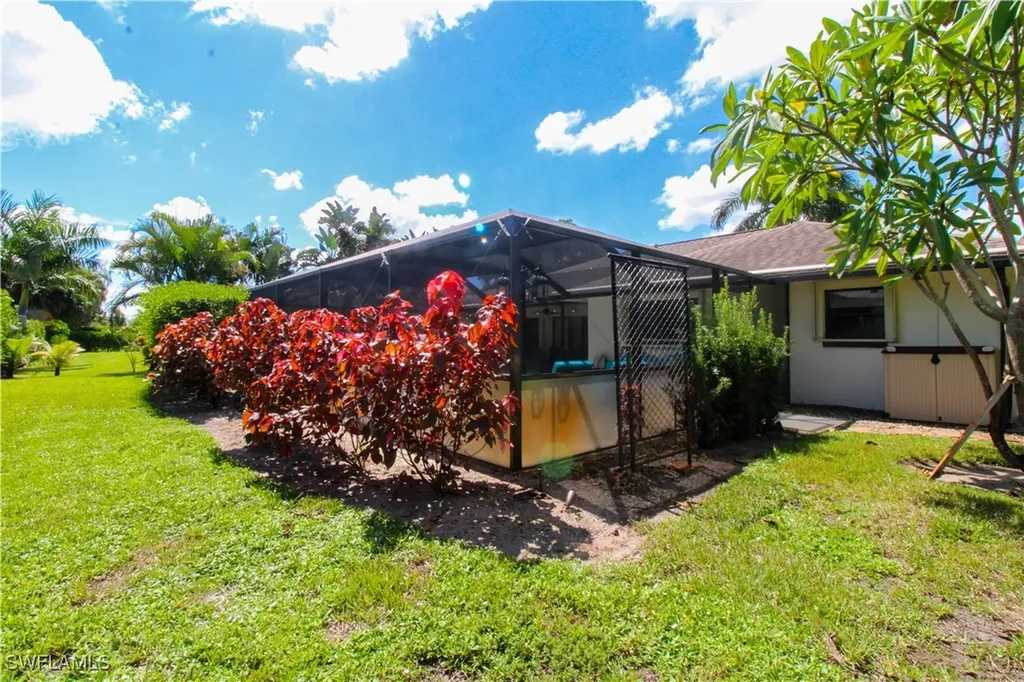 213 Bay Meadows Drive Naples FL 34113