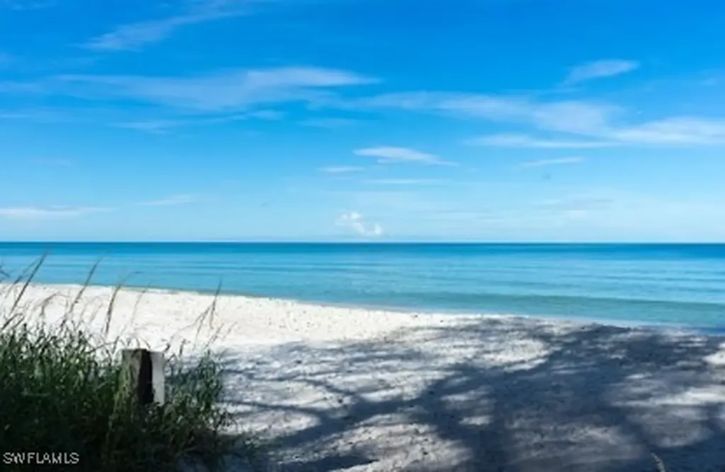 213 Bay Meadows Drive Naples FL 34113