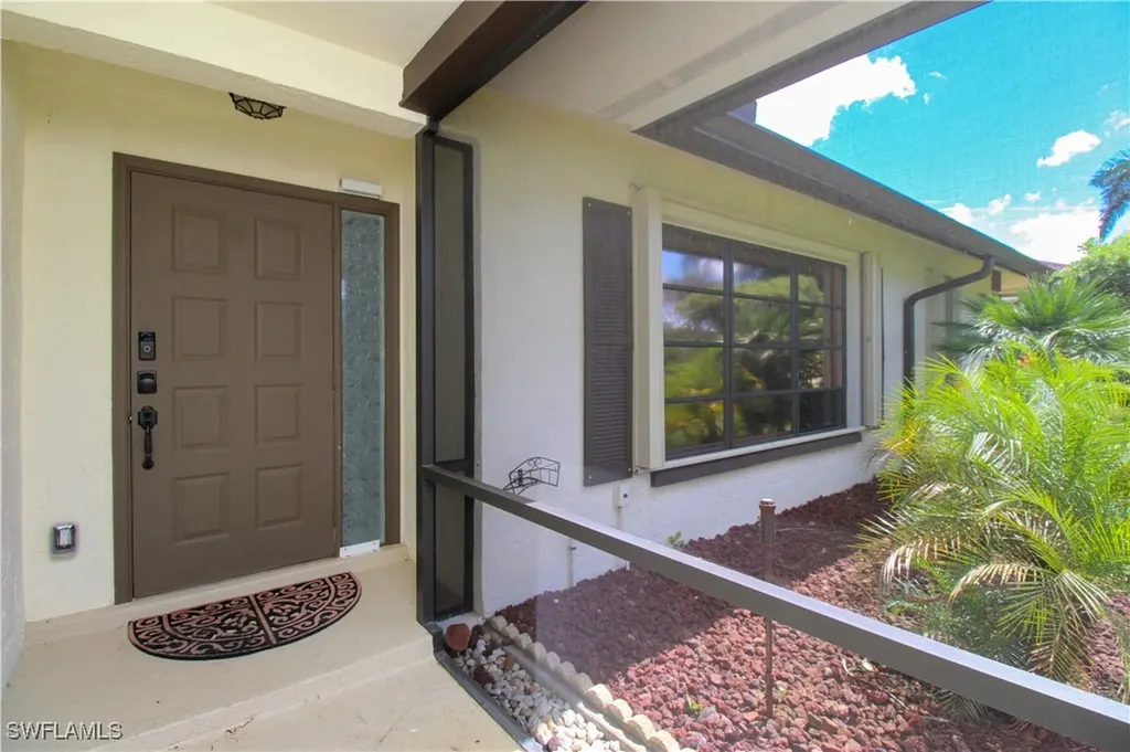 213 Bay Meadows Drive Naples FL 34113