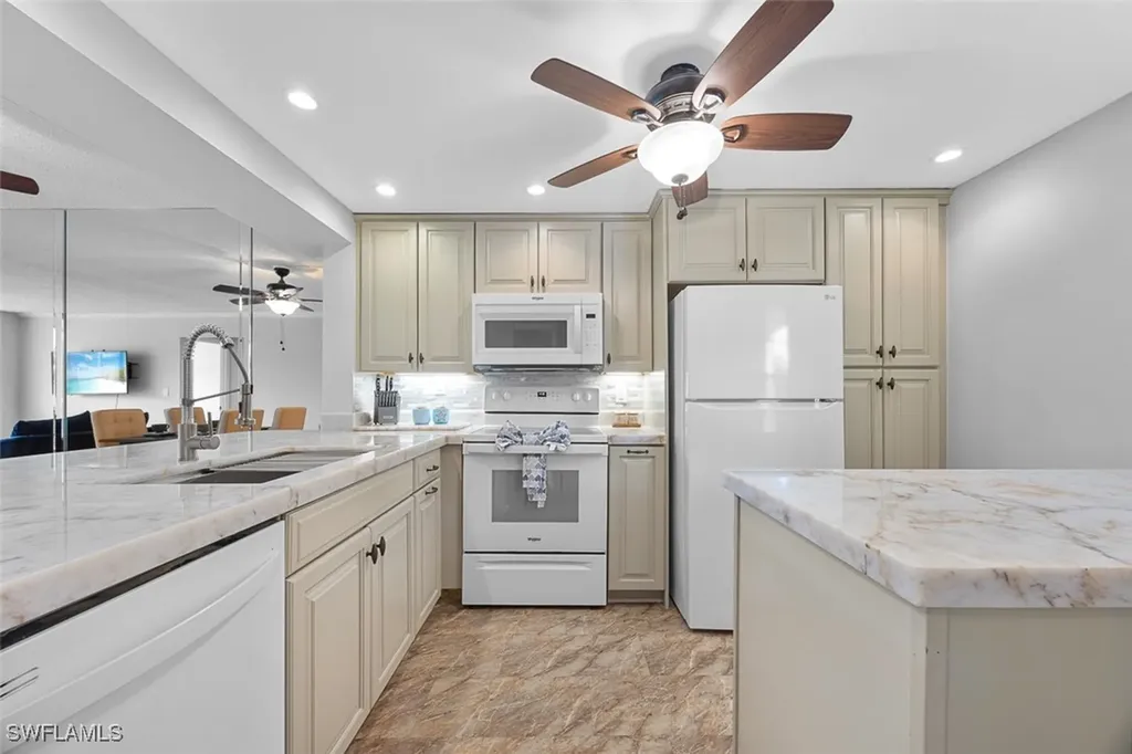 1083 Forest Lakes Drive Naples FL 34105