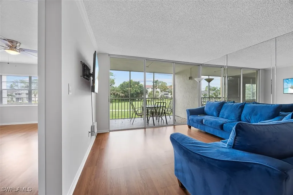1083 Forest Lakes Drive Naples FL 34105