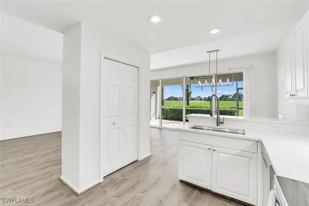 6875 Ascot Drive Naples FL 34113