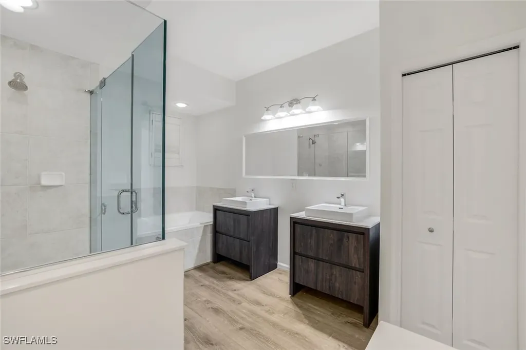 6875 Ascot Drive Naples FL 34113