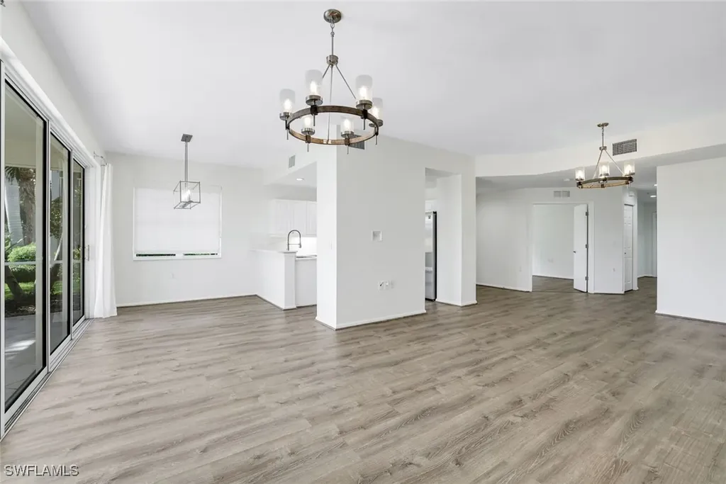 6875 Ascot Drive Naples FL 34113