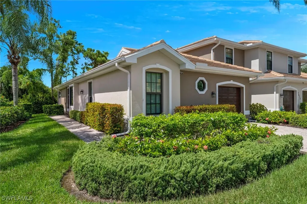 7675 Meadow Lakes Drive Naples FL 34104
