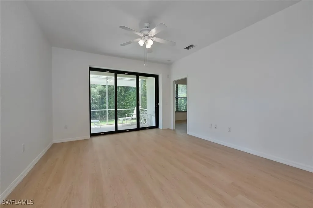 7675 Meadow Lakes Drive Naples FL 34104