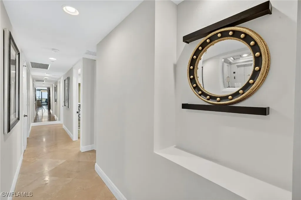 285 Grande Way Naples FL 34110