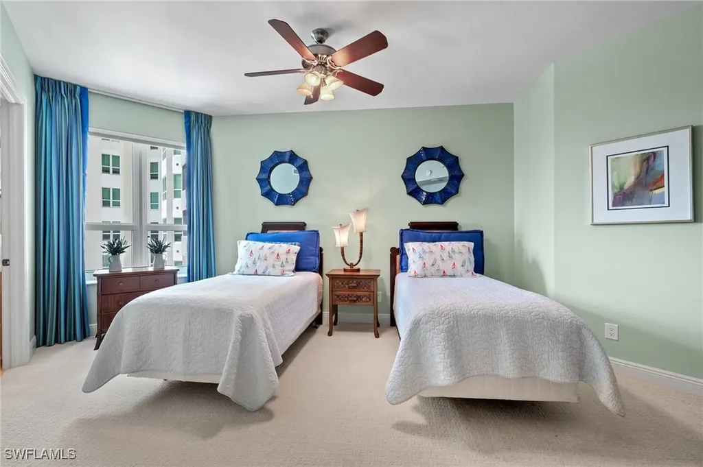 285 Grande Way Naples FL 34110