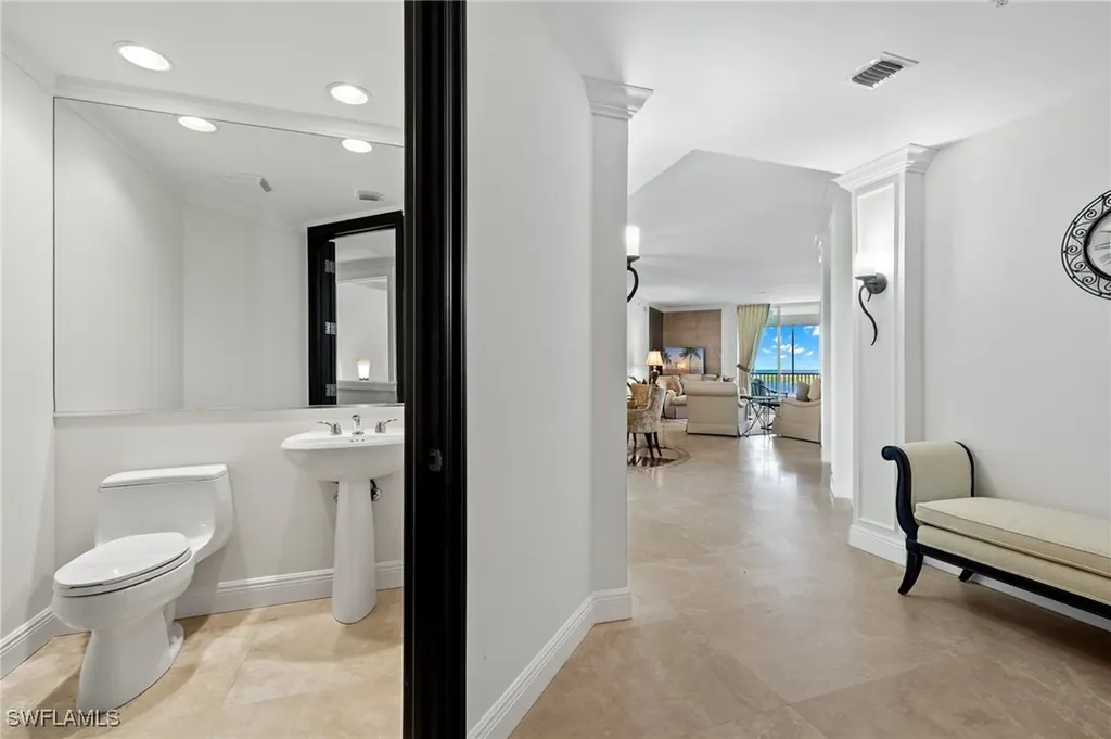 285 Grande Way Naples FL 34110