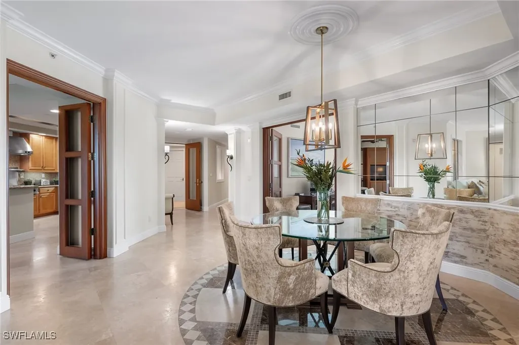 285 Grande Way Naples FL 34110