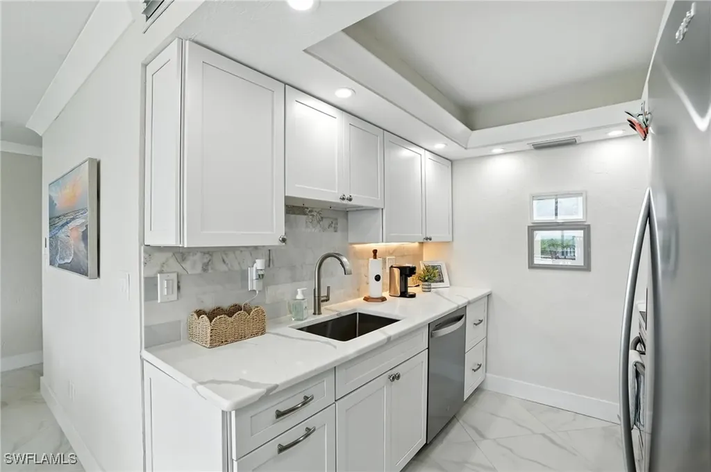 896 Buttonwood Drive Fort Myers Beach FL 33931