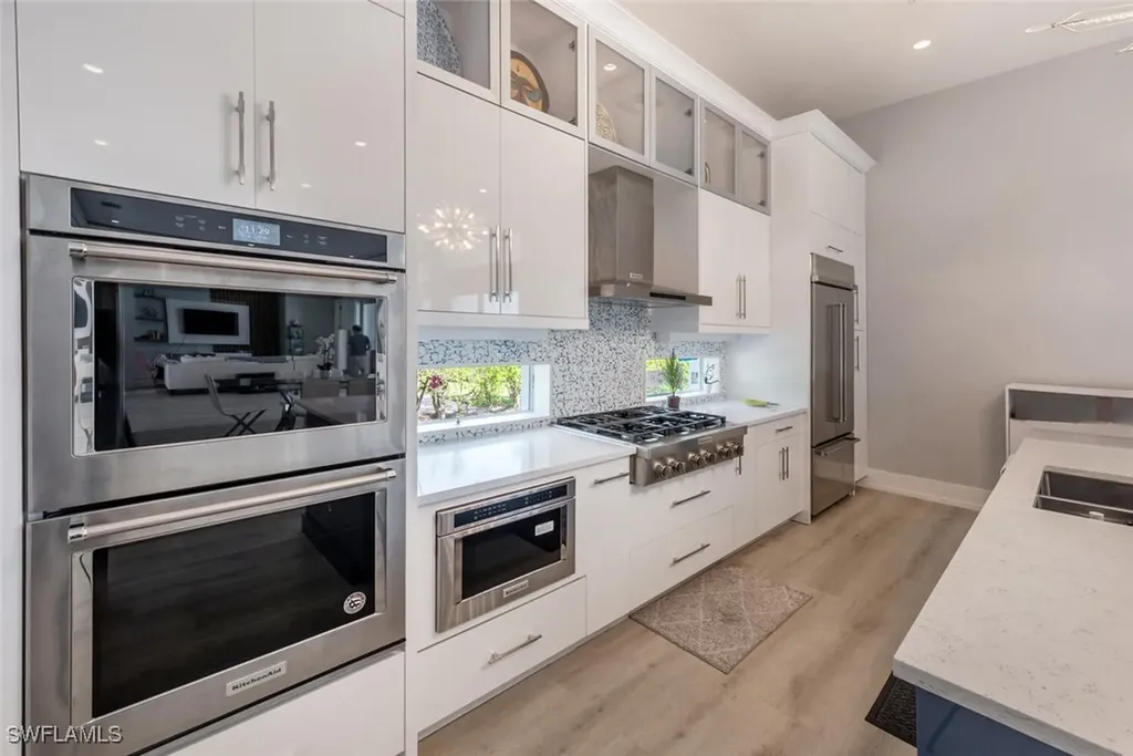 9240 The Lane Naples FL 34109