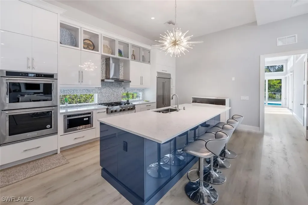 9240 The Lane Naples FL 34109