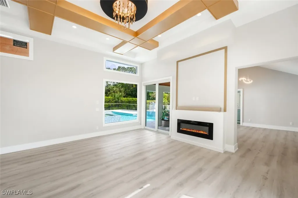 9240 The Lane Naples FL 34109