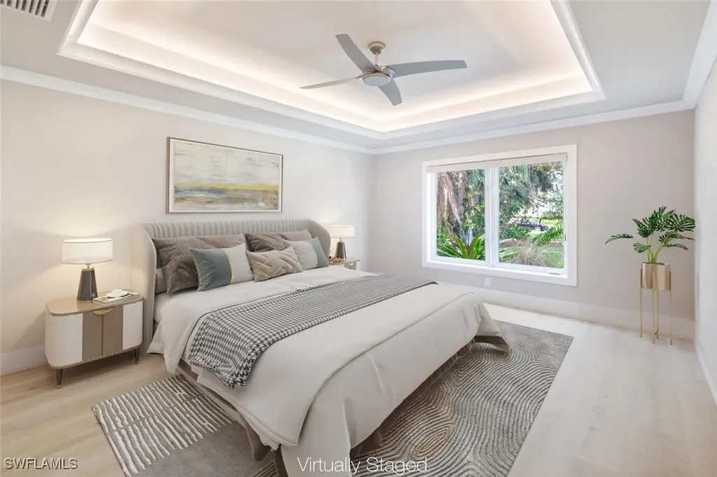 9240 The Lane Naples FL 34109