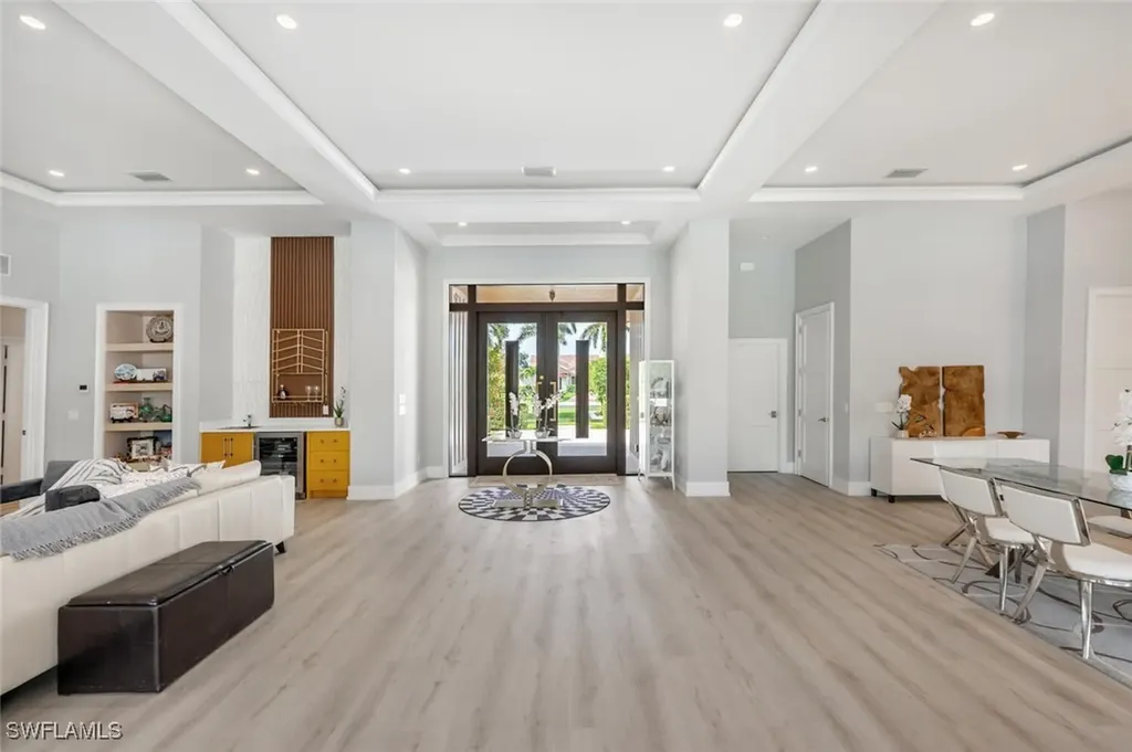 9240 The Lane Naples FL 34109