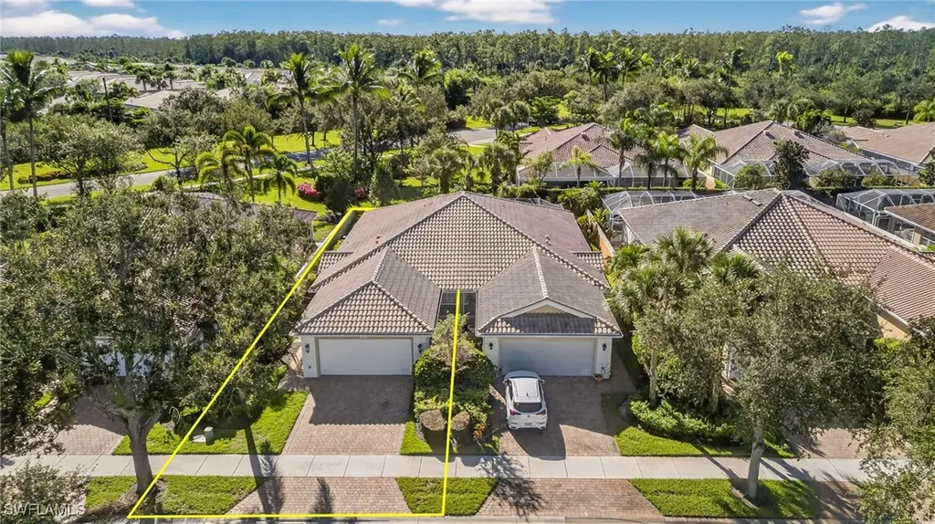 15411 Queen Angel Way Bonita Springs FL 34135