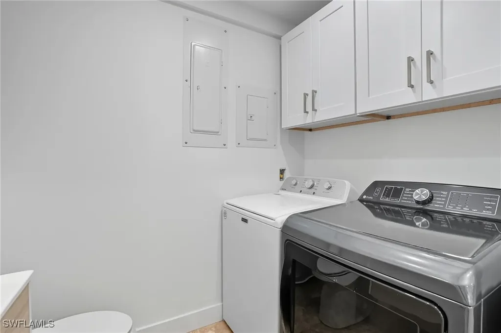 5122 Starfish Avenue Naples FL 34103