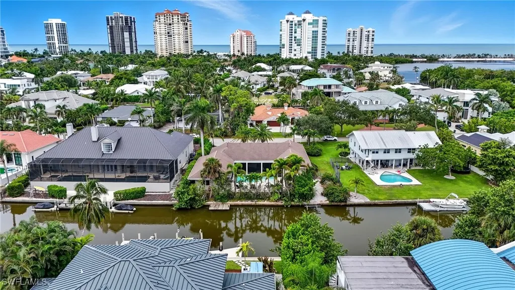 5122 Starfish Avenue Naples FL 34103