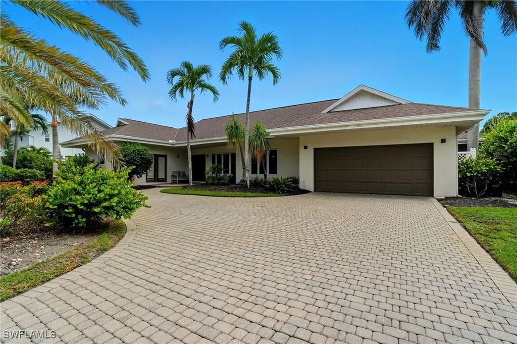 5122 Starfish Avenue Naples FL 34103
