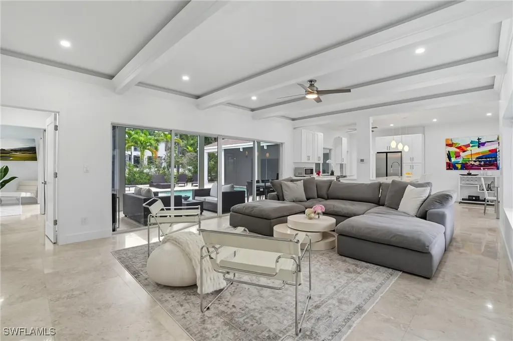 5122 Starfish Avenue Naples FL 34103