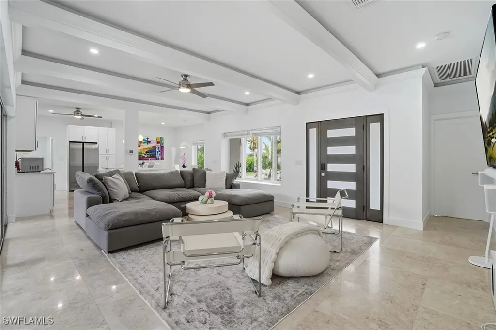 5122 Starfish Avenue Naples FL 34103