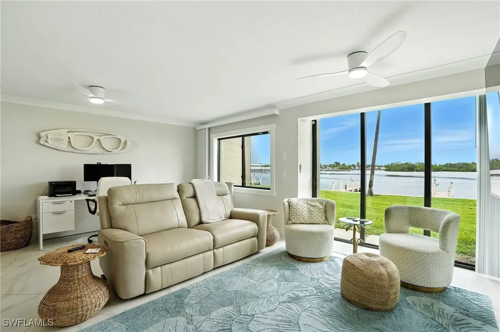 896 Buttonwood Drive Fort Myers Beach FL 33931
