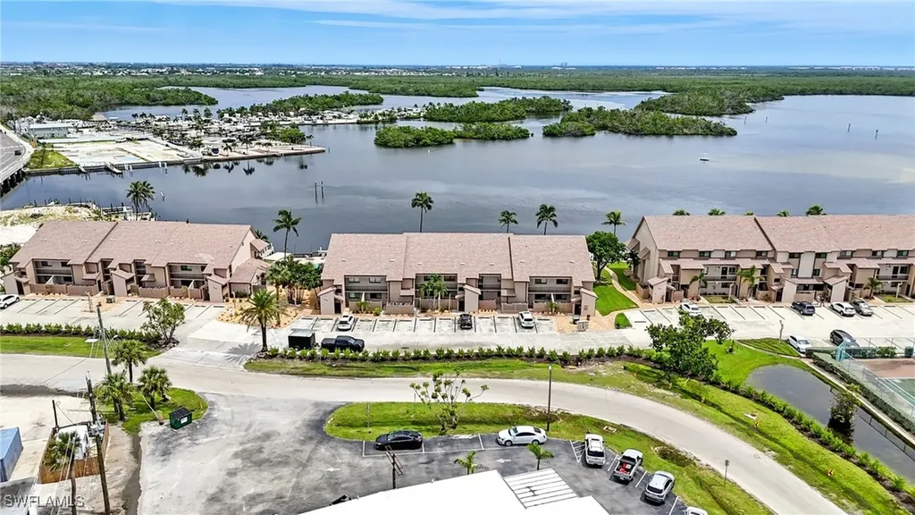 896 Buttonwood Drive Fort Myers Beach FL 33931
