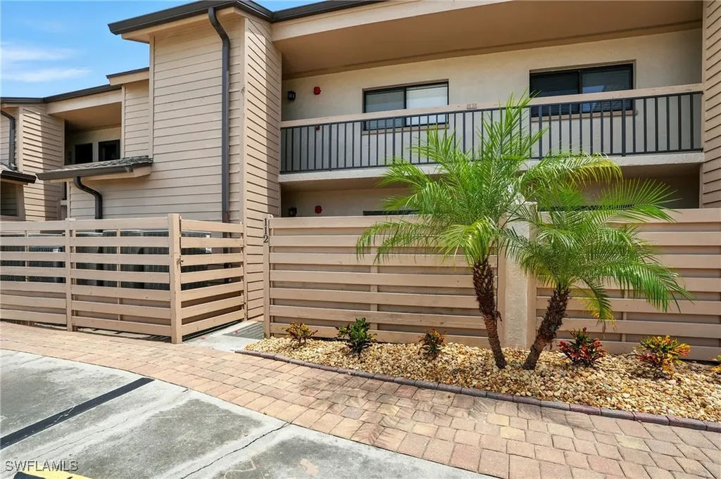896 Buttonwood Drive Fort Myers Beach FL 33931