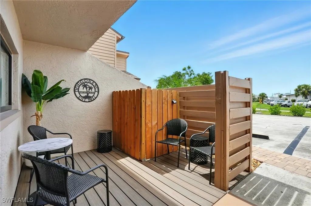 896 Buttonwood Drive Fort Myers Beach FL 33931