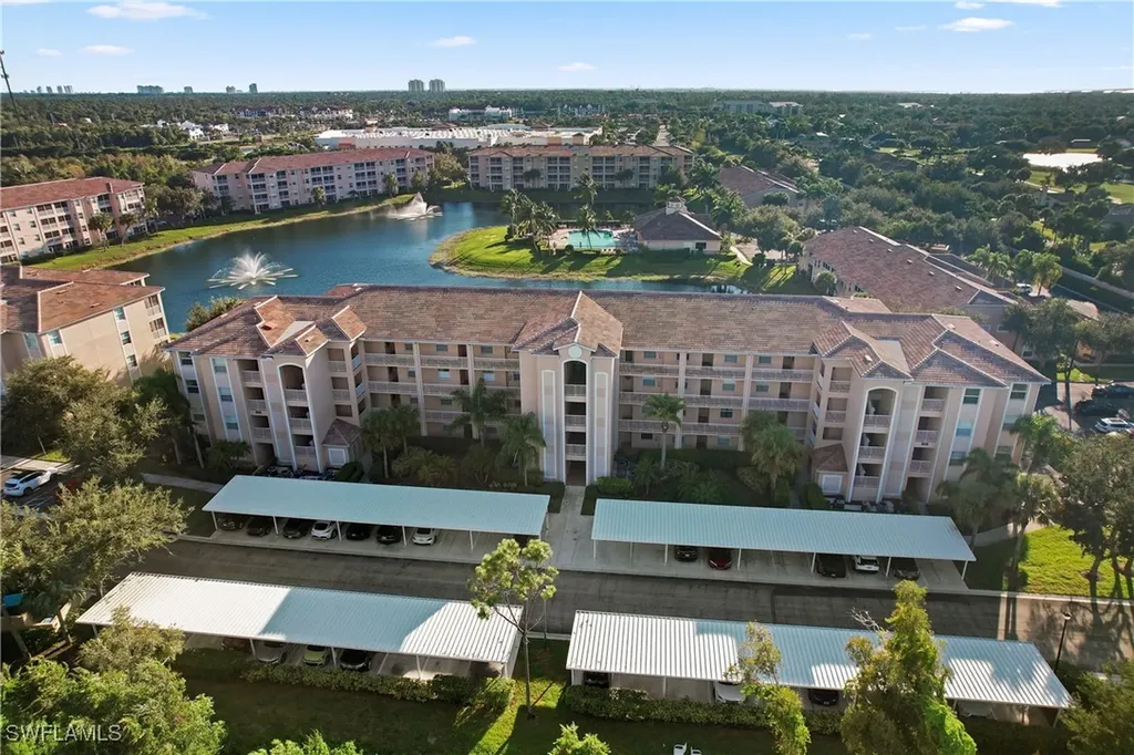 8550 Kingbird Loop Estero FL 33967