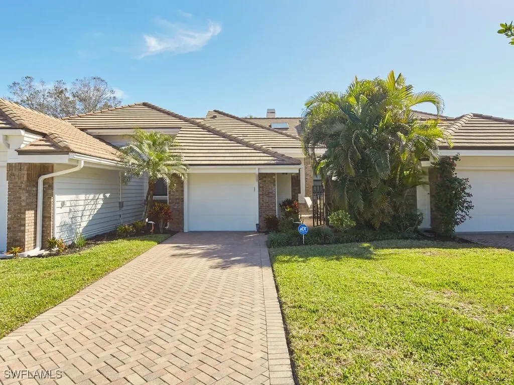 575 Park Shore Drive Naples FL 34103