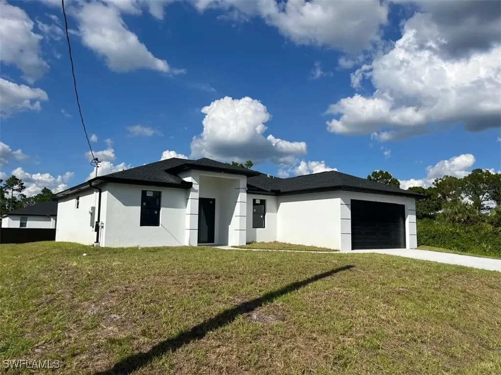 3304 67th Street W Lehigh Acres FL 33971