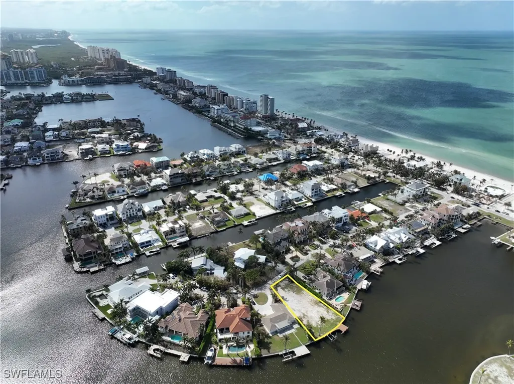 191 Seabreeze Avenue Naples FL 34108