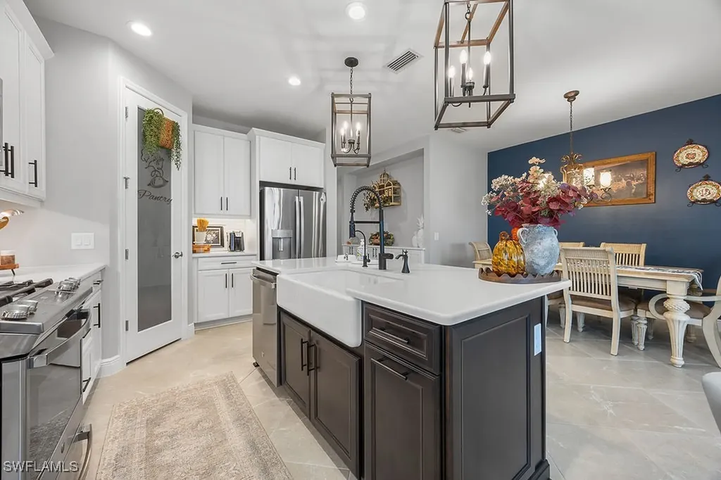 4584 Centaurus Circle Naples FL 34120