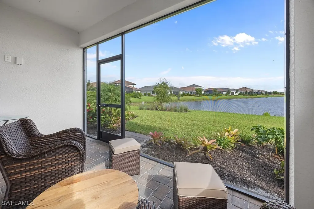 4584 Centaurus Circle Naples FL 34120