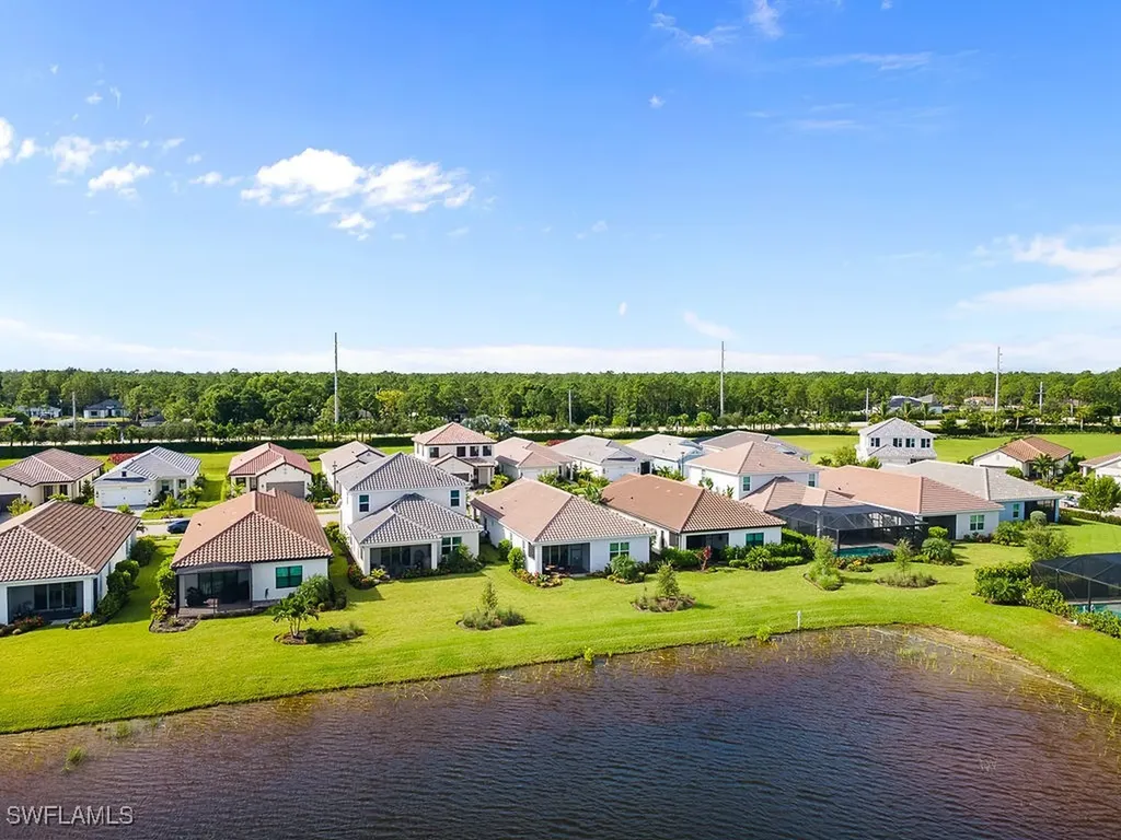 4584 Centaurus Circle Naples FL 34120