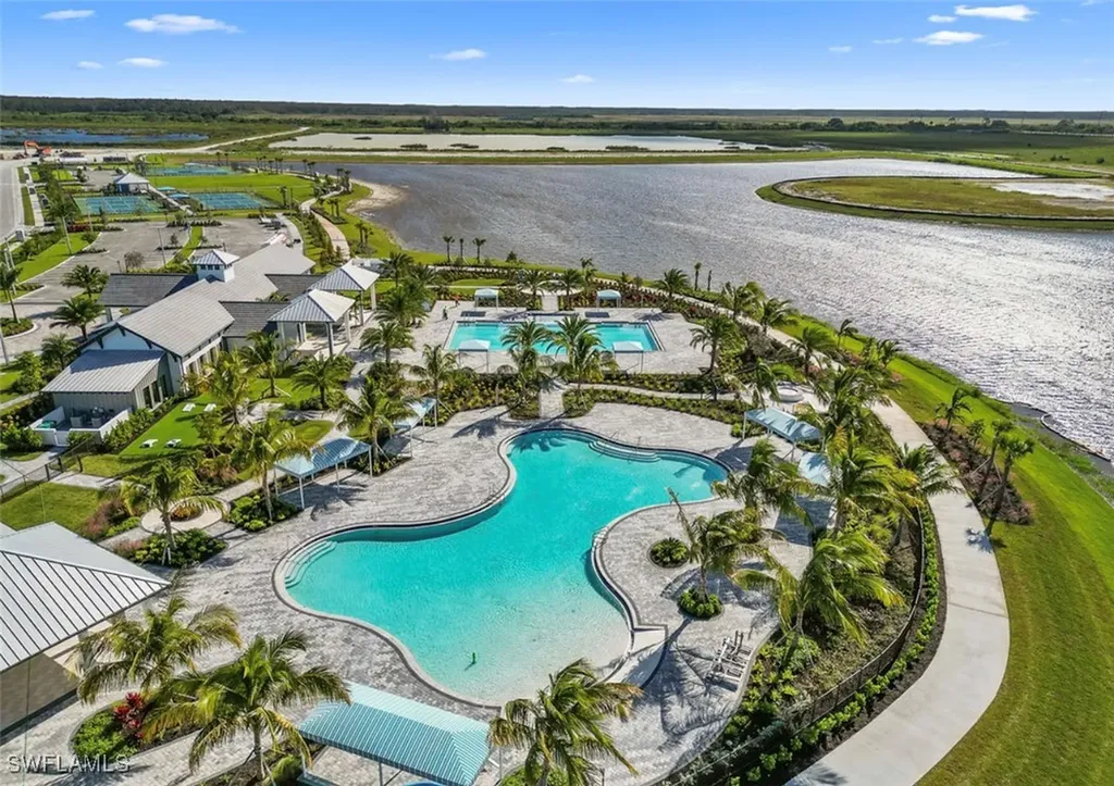 4584 Centaurus Circle Naples FL 34120