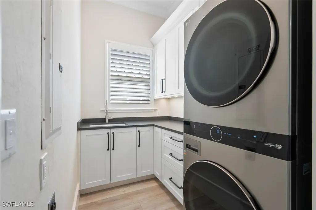 250 6th Street W Bonita Springs FL 34134