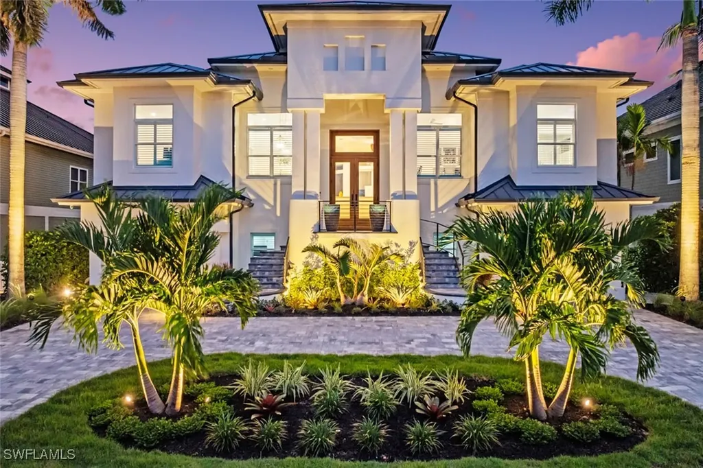 250 6th Street W Bonita Springs FL 34134