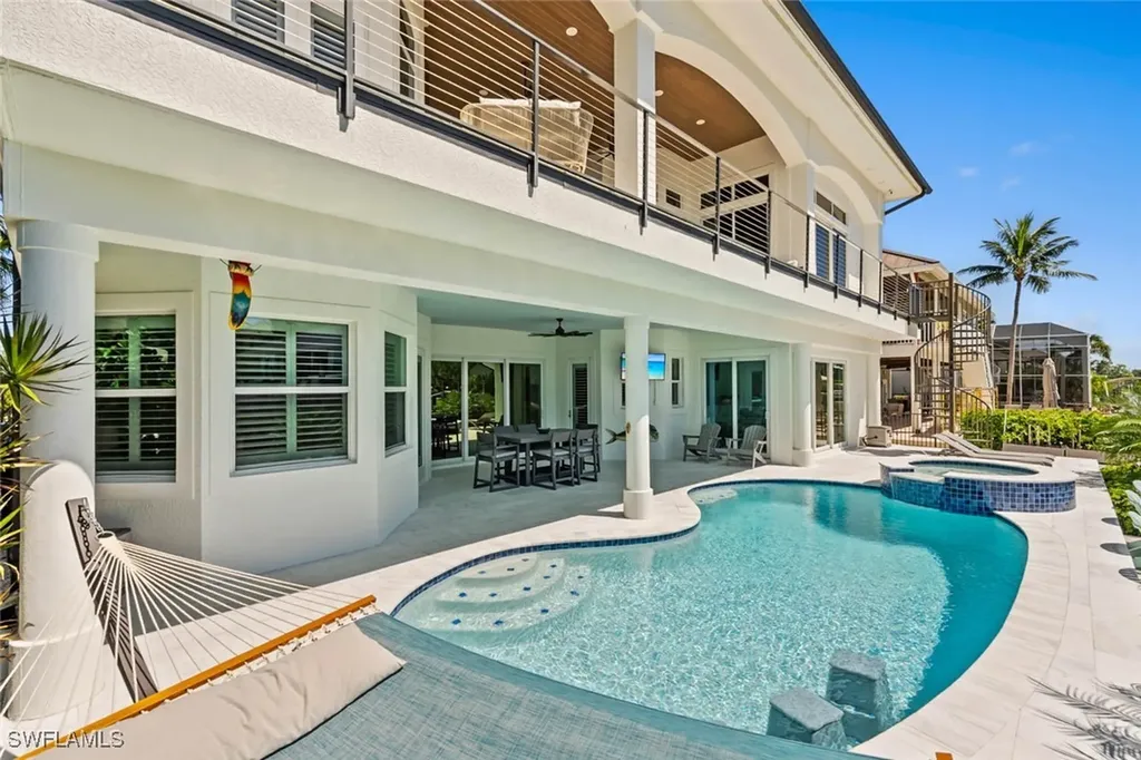 250 6th Street Bonita Springs FL 34134