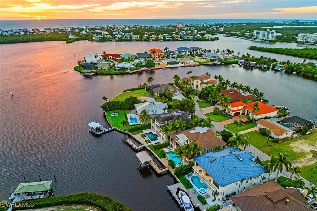 250 6th Street Bonita Springs FL 34134