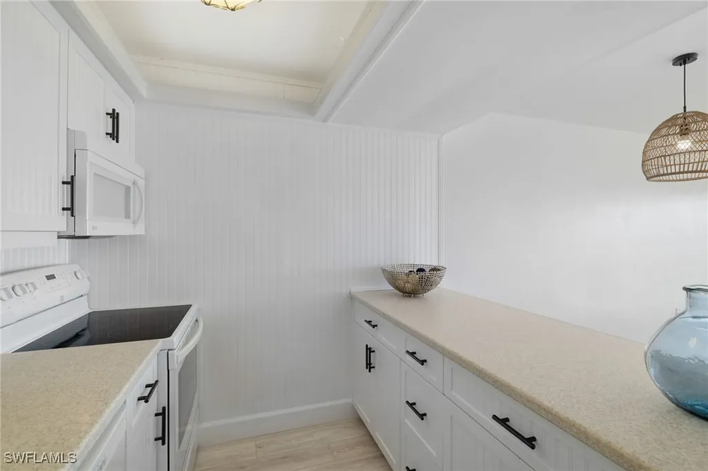 25840 Hickory Boulevard Bonita Springs FL 34134