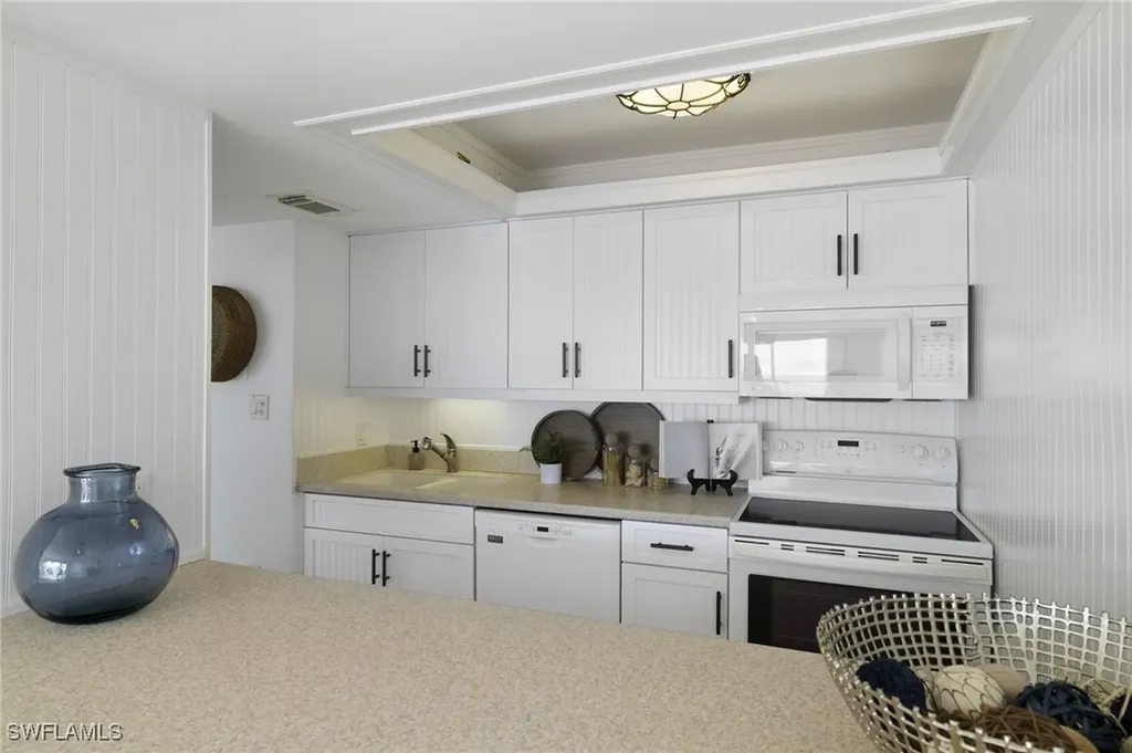25840 Hickory Boulevard Bonita Springs FL 34134