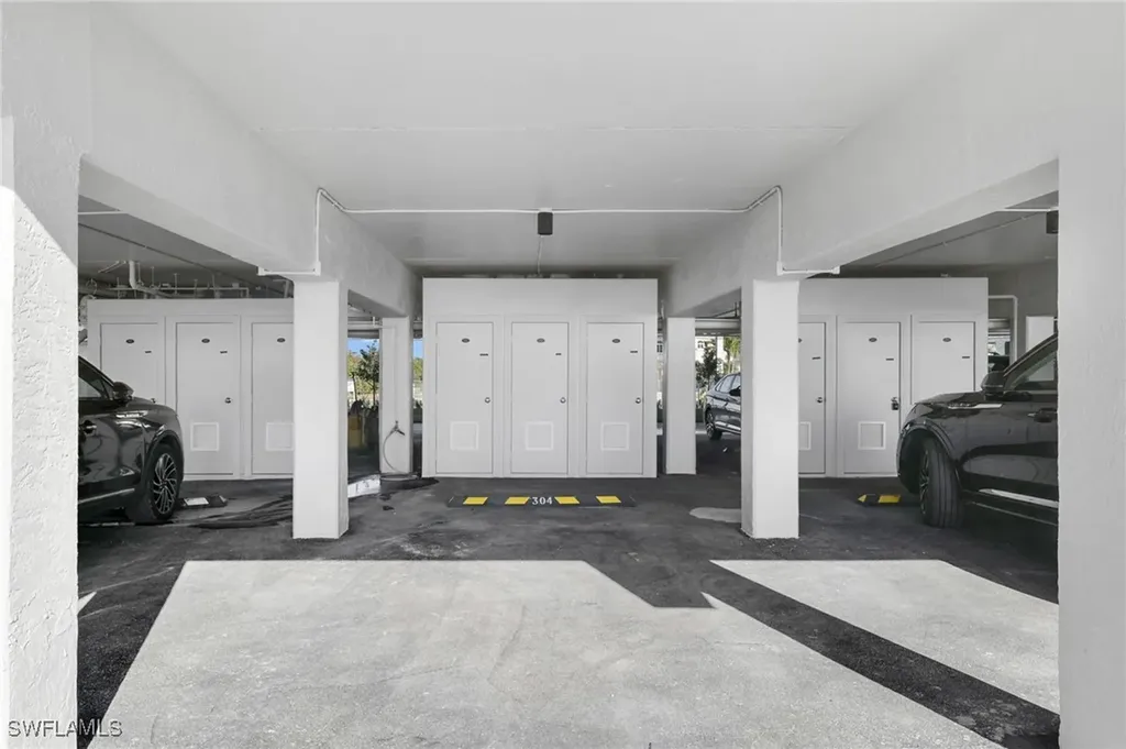 25840 Hickory Boulevard Bonita Springs FL 34134