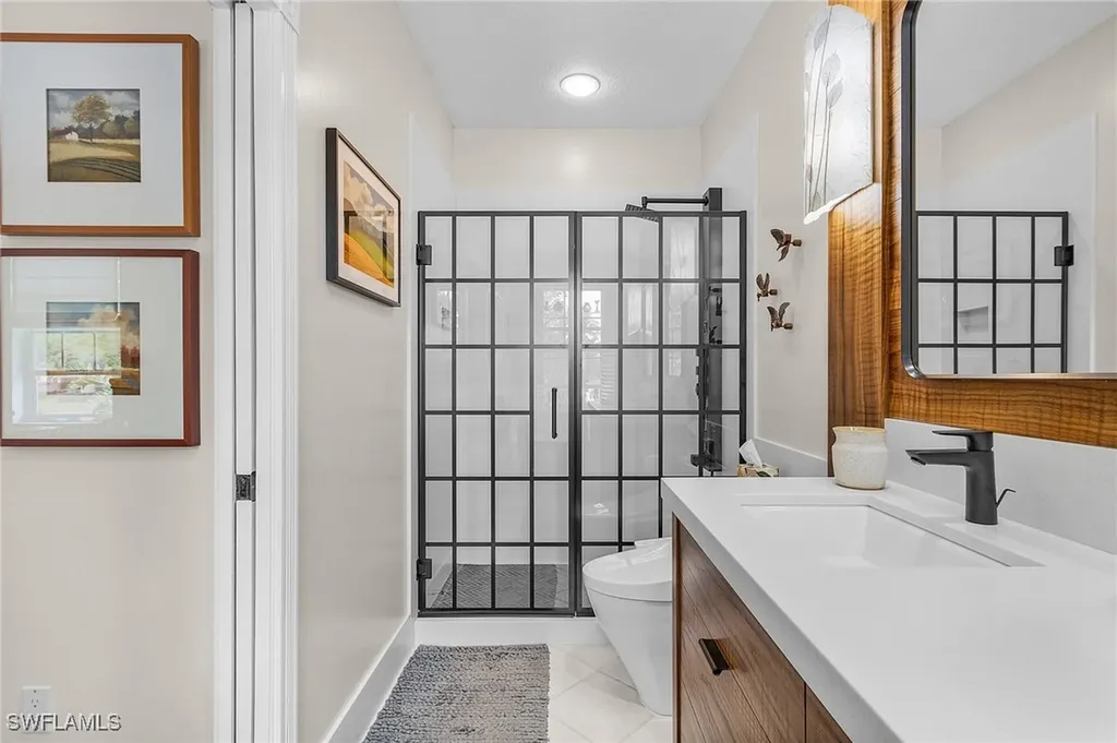 5677 Cove Circle Naples FL 34119