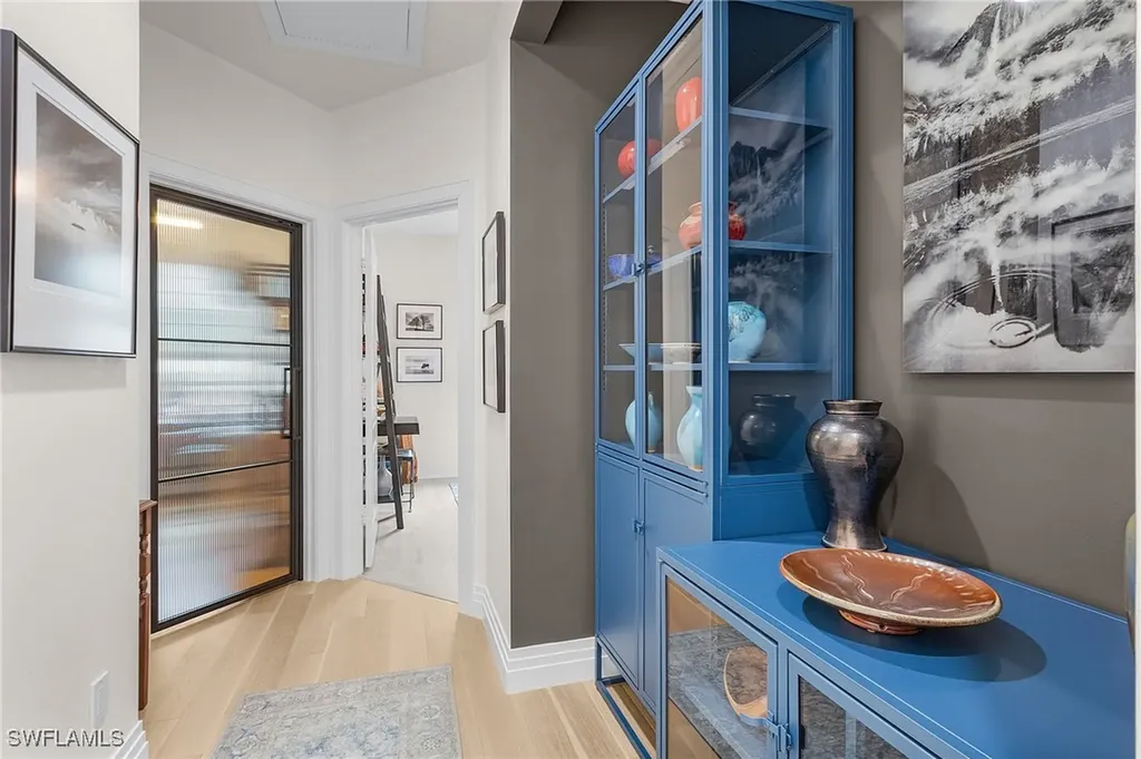 5677 Cove Circle Naples FL 34119